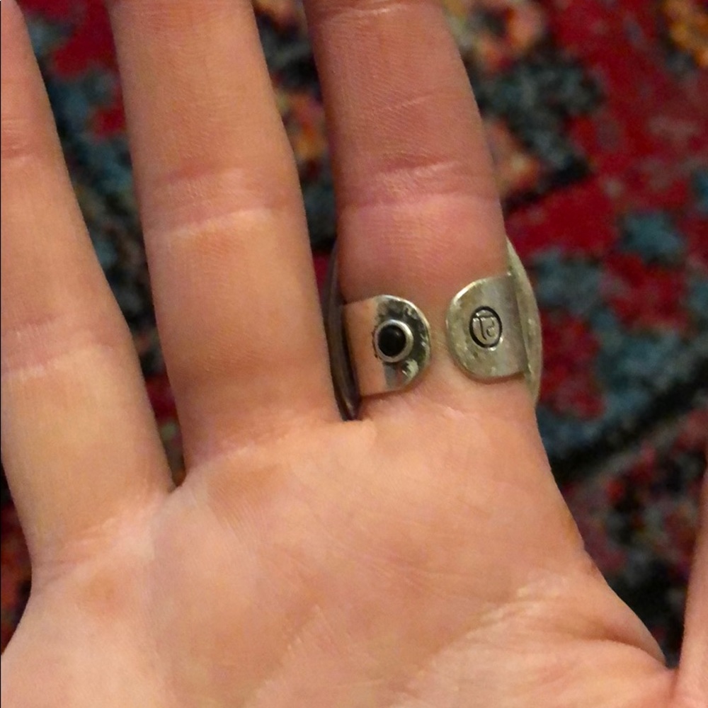Adjustable onyx ring - Picture 3 of 4